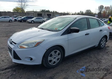 2014 Ford Focus S из США, поврежденный, VIN 1FADP3E22EL393164
